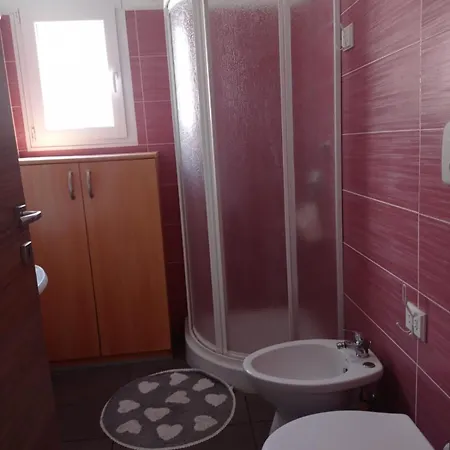 Summer Loft Konukevi 4*